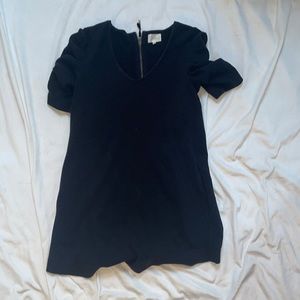 Large black dress with pockets